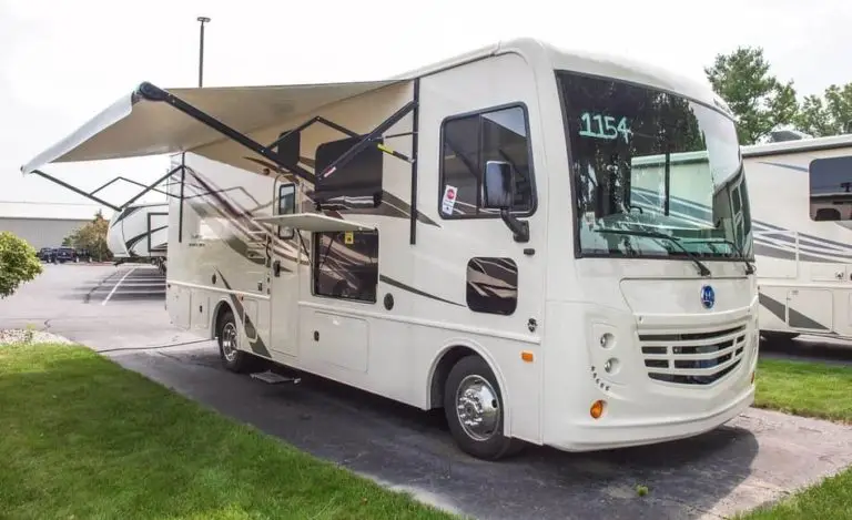 3 Common Holiday Rambler Motorhome Problems Explained